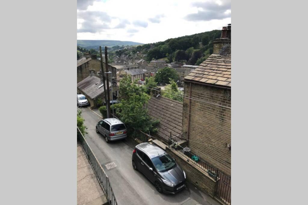 Back Holme Cottage Holmfirth Eksteriør billede